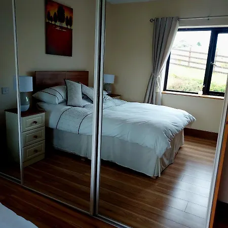 Ros Na Gcloch Вэстпорт