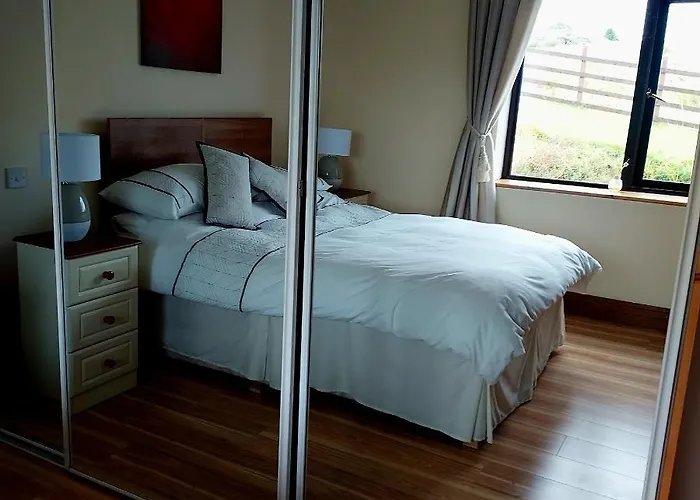 Ros Na Gcloch Westport